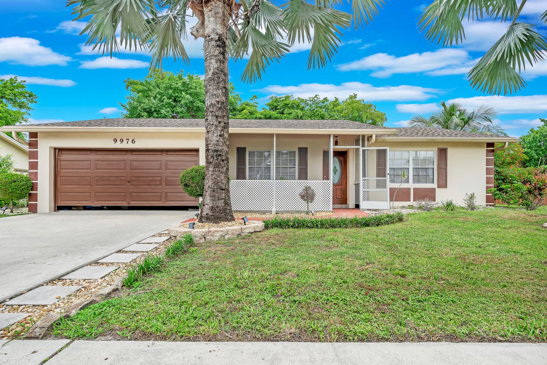 Barbershop & Home For Sale