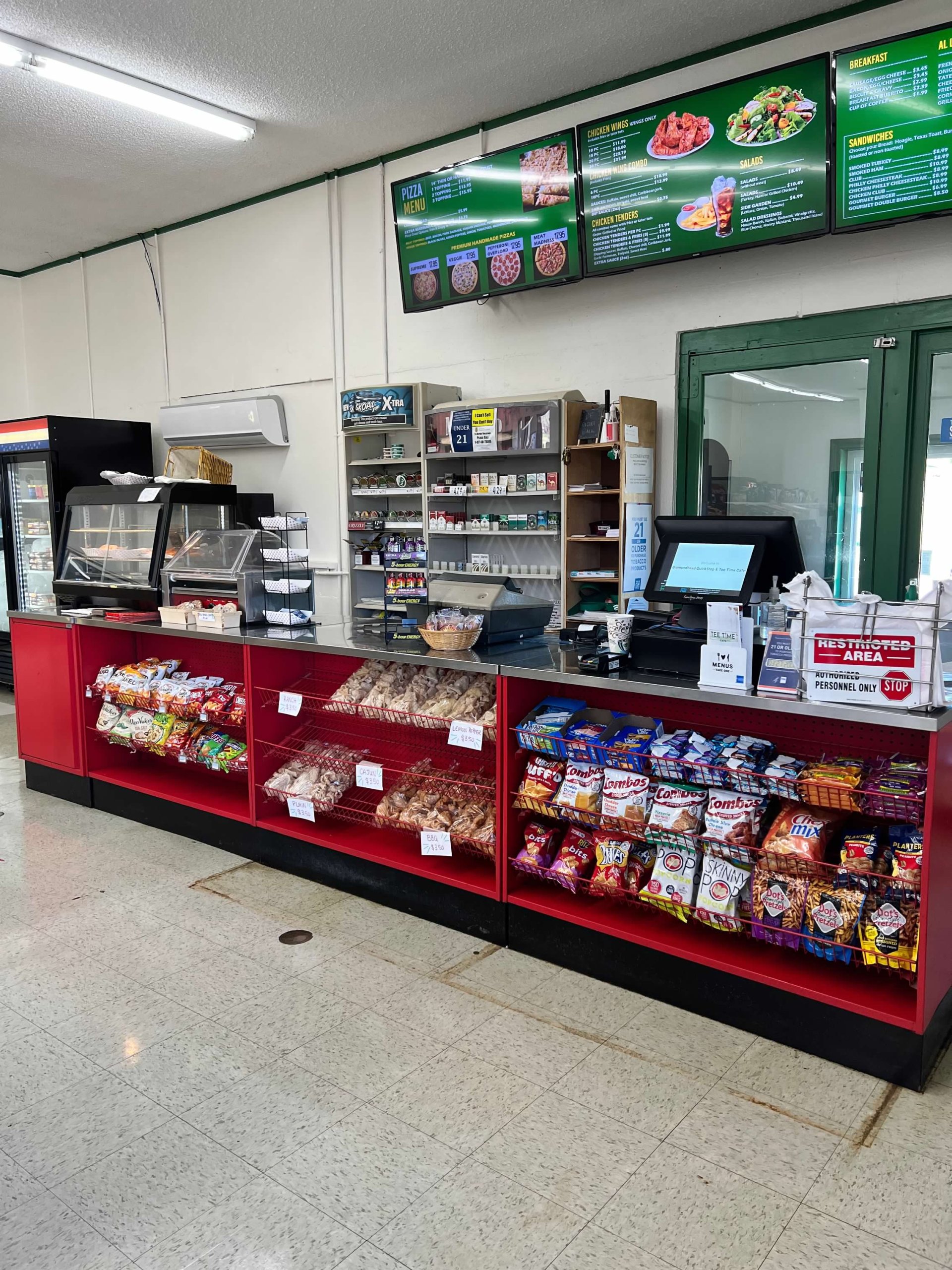 Diamondhead Quickstop & Tee Time Cafe